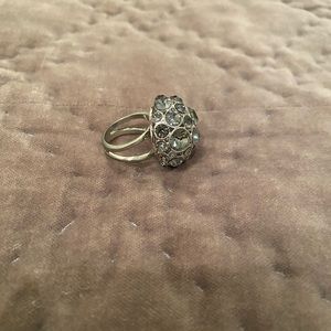 The Limited ring